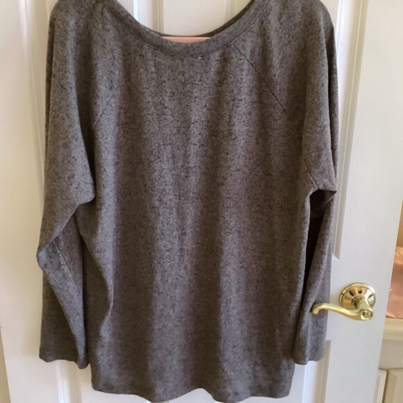 NWOT. DG2 Diane Gillman Women’s 1X Marbled Grey L/S Knit Top - Picture 4 of 10
